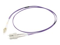 C2G 20m LC/SC OM4 LSZH Fibre Patch - Purple - Patch-kabel - LC multiläge (hane) till SC-läge (multi-mode) (hane) - 20 m - fiberoptisk - duplex - 50/125 mikron - OM4 - lila 81766